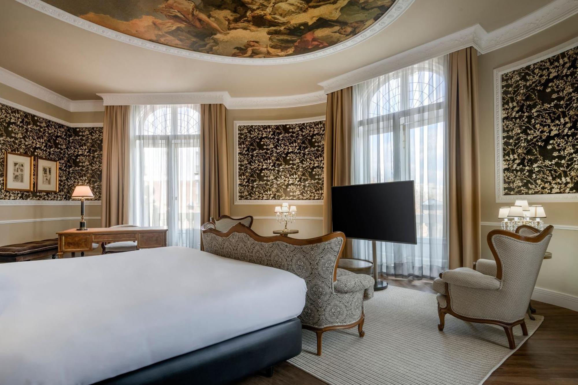 Hotel Palacio Del Retiro, Autograph Collection Мадрид Екстериор снимка